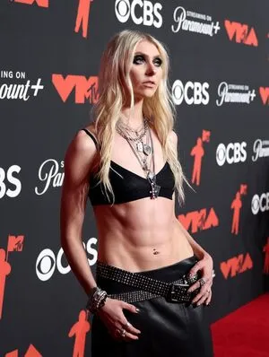 Taylor Momsen OnlyFans Leaked Free Thumbnail Picture - #L6bqHPYli3
