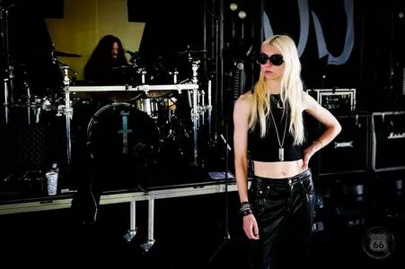 Taylor Momsen OnlyFans Leaked Free Thumbnail Picture - #LWAHX3tjAa