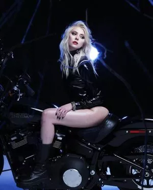 Taylor Momsen OnlyFans Leaked Free Thumbnail Picture - #MyvuGIyhiy