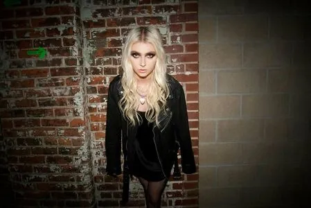 Taylor Momsen OnlyFans Leaked Free Thumbnail Picture - #NznhgOQE9N