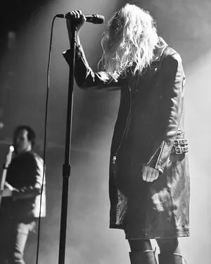 Taylor Momsen OnlyFans Leaked Free Thumbnail Picture - #OAhGTAMoyZ