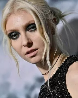 Taylor Momsen OnlyFans Leaked Free Thumbnail Picture - #OGyNCHsoz4