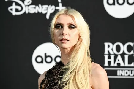 Taylor Momsen OnlyFans Leaked Free Thumbnail Picture - #RgFDjv9DXe
