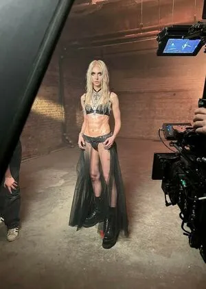 Taylor Momsen OnlyFans Leaked Free Thumbnail Picture - #RwMObpgND7