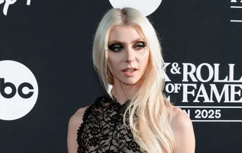 Taylor Momsen OnlyFans Leaked Free Thumbnail Picture - #Vh5ZpqkyeC