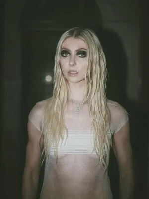 Taylor Momsen OnlyFans Leaked Free Thumbnail Picture - #W8P7osncs4