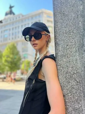 Taylor Momsen OnlyFans Leaked Free Thumbnail Picture - #cSG7yNfMuX