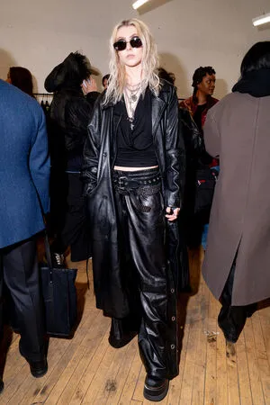 Taylor Momsen OnlyFans Leaked Free Thumbnail Picture - #cqD8dmNOqV