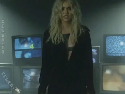 Taylor Momsen OnlyFans Leaked Free Thumbnail Picture - #i5OMh0z6Oa