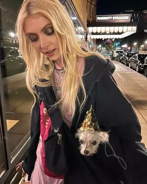 Taylor Momsen OnlyFans Leaked Free Thumbnail Picture - #iOpd1NqyJ0