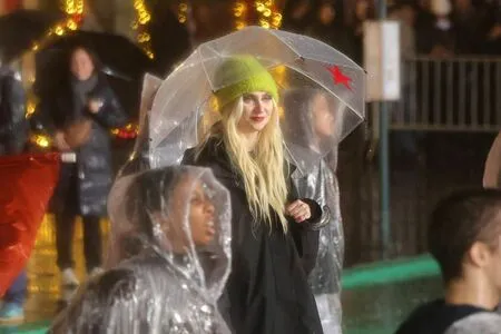 Taylor Momsen OnlyFans Leaked Free Thumbnail Picture - #vH1rYoeBsx