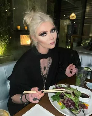 Taylor Momsen OnlyFans Leaked Free Thumbnail Picture - #x3uioIjB9G