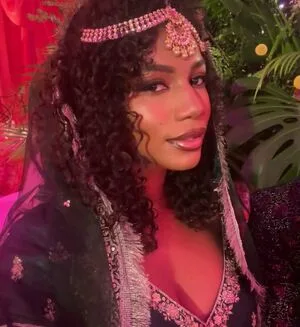 Taylor Rooks OnlyFans Leaked Free Thumbnail Picture - #4J0ZaO0Fu0