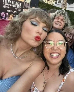 Taylor Swift OnlyFans Leaked Free Thumbnail Picture - #0fJH9VPZ9Z