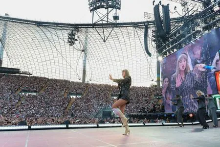 Taylor Swift OnlyFans Leaked Free Thumbnail Picture - #1ppK3VgPju