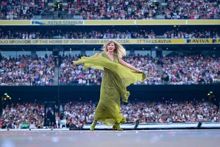Taylor Swift OnlyFans Leaked Free Thumbnail Picture - #294HylWYfp