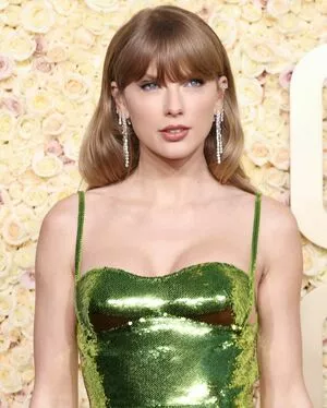 Taylor Swift OnlyFans Leaked Free Thumbnail Picture - #3LwuSk82S7
