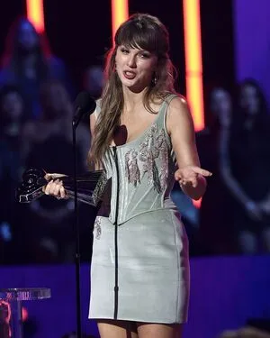 Taylor Swift OnlyFans Leaked Free Thumbnail Picture - #43He7a4ED5