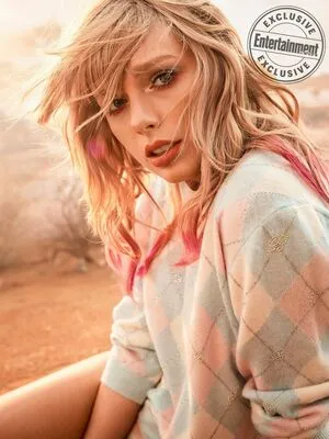 Taylor Swift OnlyFans Leaked Free Thumbnail Picture - #6DumnXJ4sl