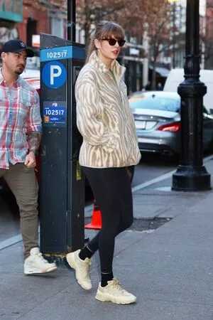 Taylor Swift OnlyFans Leaked Free Thumbnail Picture - #6GFaGB3Wg4