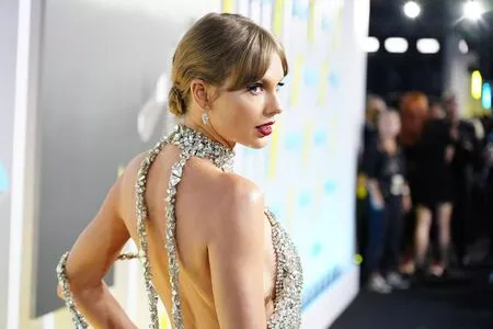 Taylor Swift OnlyFans Leaked Free Thumbnail Picture - #7JrdV7CyWb