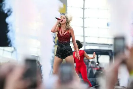 Taylor Swift OnlyFans Leaked Free Thumbnail Picture - #7lzn4F8rjz