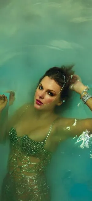 Taylor Swift OnlyFans Leaked Free Thumbnail Picture - #925fld210J