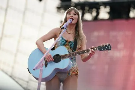 Taylor Swift OnlyFans Leaked Free Thumbnail Picture - #9RVLVuLSgA