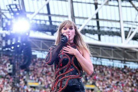 Taylor Swift OnlyFans Leaked Free Thumbnail Picture - #BbZ8UJDeQY
