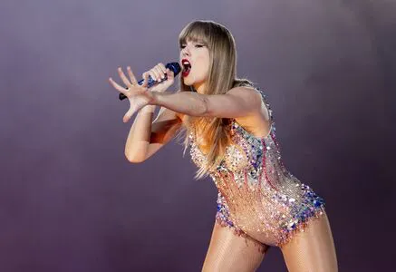 Taylor Swift OnlyFans Leaked Free Thumbnail Picture - #C1BO9yCvkA