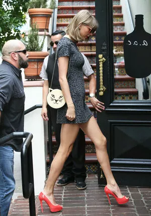 Taylor Swift OnlyFans Leaked Free Thumbnail Picture - #DpaAMMJT4v