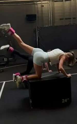 Taylor Swift OnlyFans Leaked Free Thumbnail Picture - #Egyy3Vmzfx