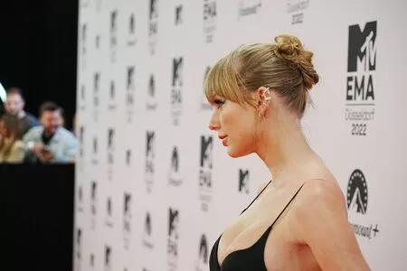 Taylor Swift OnlyFans Leaked Free Thumbnail Picture - #FBIPIt7TvJ