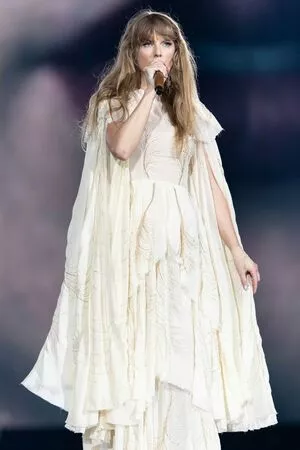 Taylor Swift OnlyFans Leaked Free Thumbnail Picture - #KfL1GQyaOy