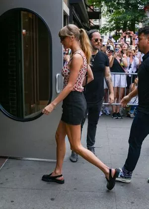 Taylor Swift OnlyFans Leaked Free Thumbnail Picture - #KuZO0kyhy1