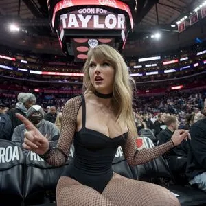 Taylor Swift OnlyFans Leaked Free Thumbnail Picture - #Lyj7BEmfni