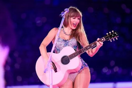 Taylor Swift OnlyFans Leaked Free Thumbnail Picture - #Mhxm7UT1KK