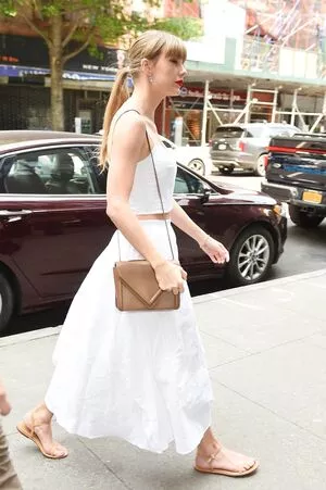 Taylor Swift OnlyFans Leaked Free Thumbnail Picture - #PtuyXUzUMV