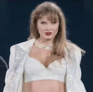 Taylor Swift OnlyFans Leaked Free Thumbnail Picture - #PyvKvJnpio