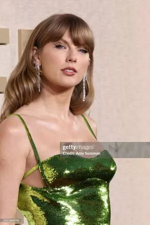 Taylor Swift OnlyFans Leaked Free Thumbnail Picture - #Q6EQuUJWfZ