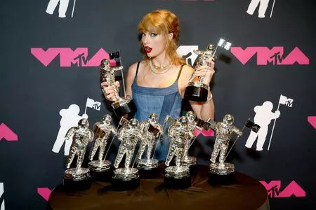 Taylor Swift OnlyFans Leaked Free Thumbnail Picture - #QQ092Ltvhf