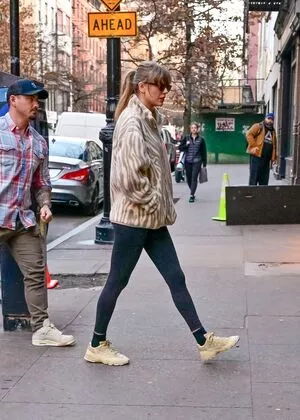 Taylor Swift OnlyFans Leaked Free Thumbnail Picture - #QwOZBFksU3