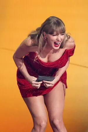 Taylor Swift OnlyFans Leaked Free Thumbnail Picture - #S8kzO4E5Zn