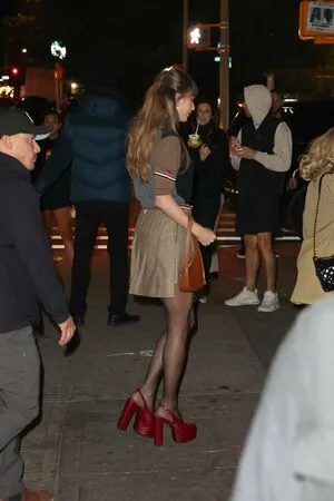 Taylor Swift OnlyFans Leaked Free Thumbnail Picture - #SBLFE3tC4r