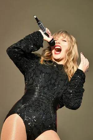 Taylor Swift OnlyFans Leaked Free Thumbnail Picture - #UR6bvkXQHN