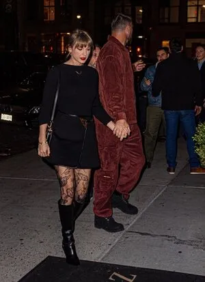 Taylor Swift OnlyFans Leaked Free Thumbnail Picture - #VHeTw1bWWJ