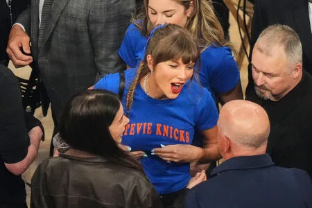 Taylor Swift OnlyFans Leaked Free Thumbnail Picture - #VkBOLpjKHw