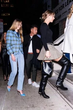 Taylor Swift OnlyFans Leaked Free Thumbnail Picture - #W0svUDiJvZ
