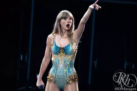 Taylor Swift OnlyFans Leaked Free Thumbnail Picture - #W6hyxWzb7v