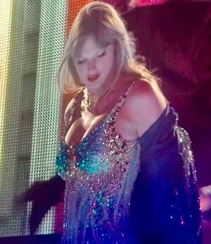Taylor Swift OnlyFans Leaked Free Thumbnail Picture - #WrUCvMY5x9